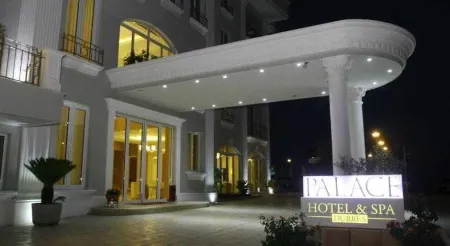 Palace Hotel & Spa