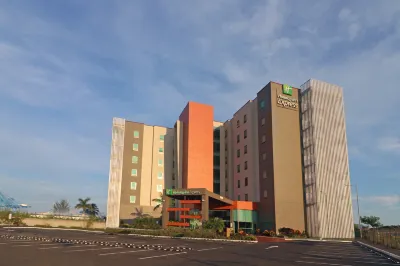 Holiday Inn Express Tuxpan Hotels in Tuxpan de Rodriguez Cano