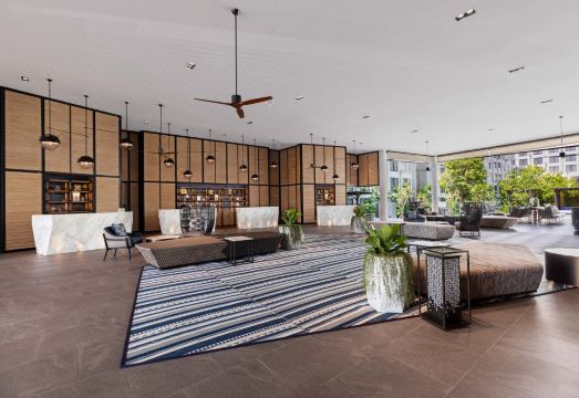 3. 포 포인츠 바이..