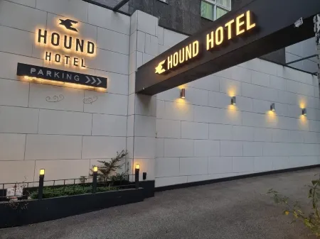 Hound Hotel Seomyeon-Beomcheon