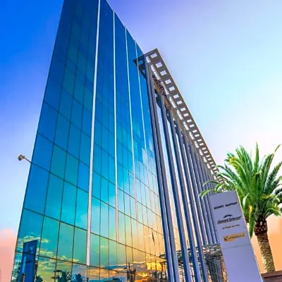 Howard Johnson by Wyndham Bengaluru Hebbal Hotels near باغمان تيك بارك