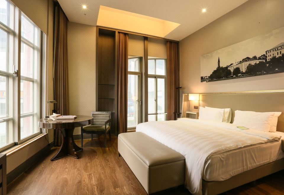 4. 시티 스위트 -..