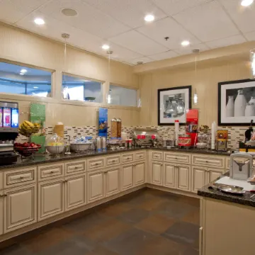 Hampton Inn by Hilton Vancouver-Airport/Richmond