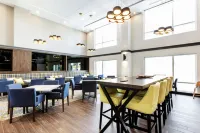 Hampton Inn & Suites by Hilton Quebec City Beauport - breakfast
