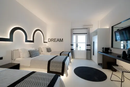 Divelia Hotel - Bed and Breakfasts