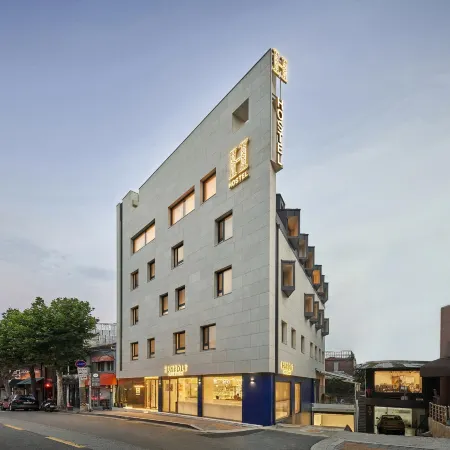 H Hostel Itaewon Отели рядом с достопримечательностью «Театр «Синий квадрат»»