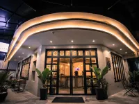 Lavanya Boutique Hotel Punom Pen otelleri