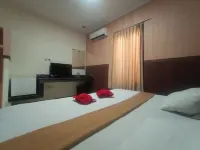 Votel Hotel Tulungagung فنادق في Tulungagung