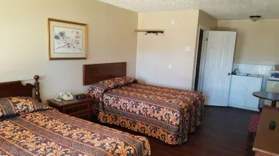 Park n Stay Inn Hotel dekat Zane Whitson Welcome Center