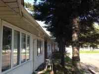 Motel Le Paysan Hotels in Repentigny