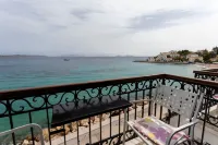 Stelios Hotel