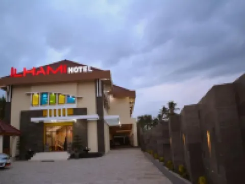 Ilhami Hotel Blitar Hotéis em Blitar Regency