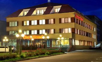 Novyij Hotel