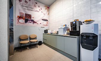 Jinju Gangnam 987 Hotel