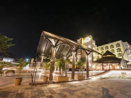 Rudraksh Club & Resort