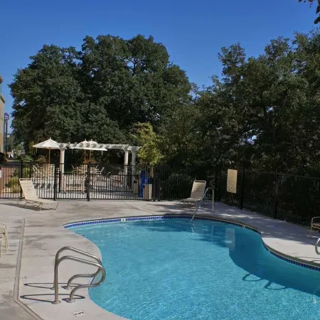 Hampton Inn & Suites Red Bluff