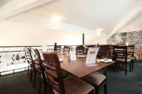 Napoli Resturant & Hotell As Hotel a Sandnessjoen
