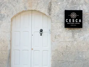 Cesca's Boutique Hotel