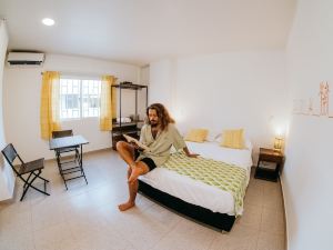 Viajero Hostel San Andres & Suites