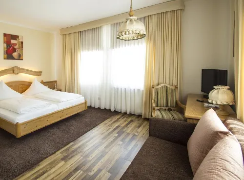 Hotel Schlee Hotels in Egling