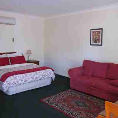 Maynestay Motel Rooms