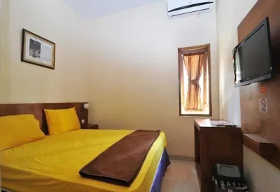 Hotel Balecatur Inn Các khách sạn ở Sedayu