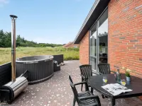 "Mert" - 1.2km from the Sea