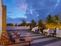 Crystal Sands Hotels in Maafushi