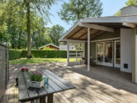 "Eriksine" - 150m from the Sea