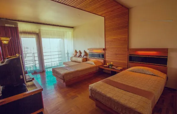 庫姆達拉寶塔景酒店