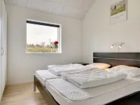 "Swarthofthi" - 1.5km from the Sea