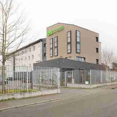 Ibis Styles Versailles Saint Quentin en Yvelines Hotel Exterior