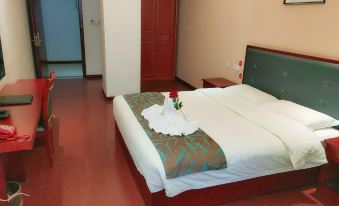 Hongtai Xunjing Hotel (Dazhong Road Pedestrian Street)