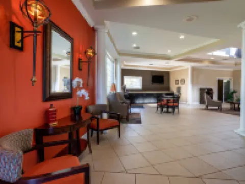 Travelodge by Wyndham Lakeland Hotels in Lakeland