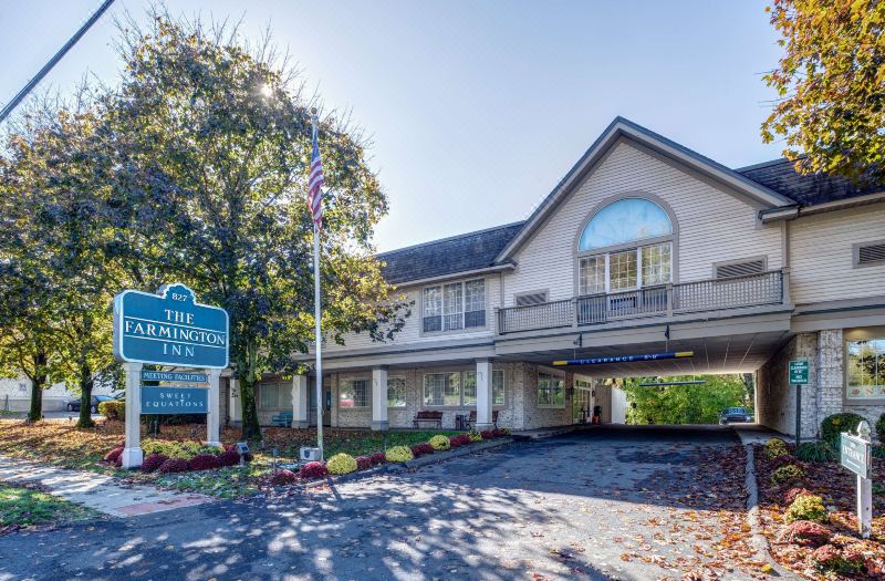 The Farmington Inn and Suites