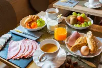 Hotel Chateau du Rivau Hotels in Lemere