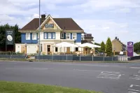 Premier Inn Dunstable / Luton Hotels near Toddington Baptist Church