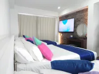 Ms Resort Yomitan Building C - Pools