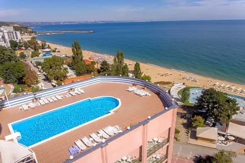 Hotel Lilia - en bord de mer