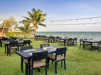 レストラン モーベンピック アサラ リゾート&スパ ホアヒンの写真