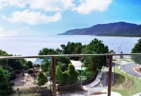 Cairns Plaza Hotel
