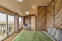 Sanderling Sea Cottages, Unit 3 w/ Private Balcony Hotels in Yachats