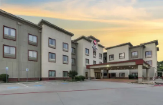 Best Western Plus Texoma Hotel  Suites