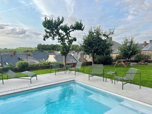 La Récréation - Maison d'hôtes, Appartements et Piscine