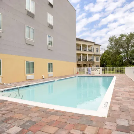 Comfort Inn & Suites Destin Near Henderson Beach