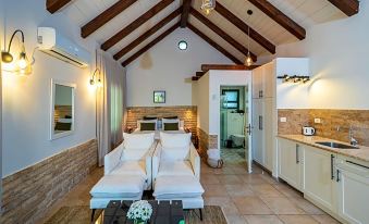 Grand Vista Boutique Hotel and Spa - Housity