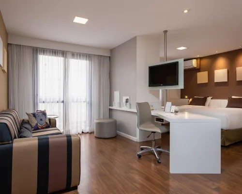 Paulista Suites by Charlie Hotels near Independence Monument