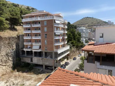 Blue Breeze Side View Apartment Hôtels à : 