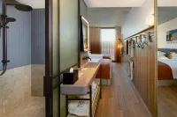Moxy Sydney Airport