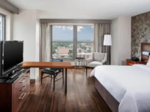 Lancaster Marriott at Penn Square Hotels in Lancaster